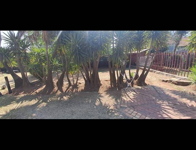 6 BEDROOM HOUSE FOR SALE IN LAMBTON